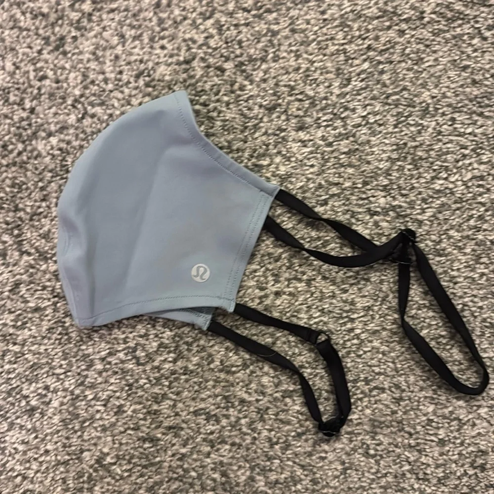 lululemon mask - Picture 1 of 1